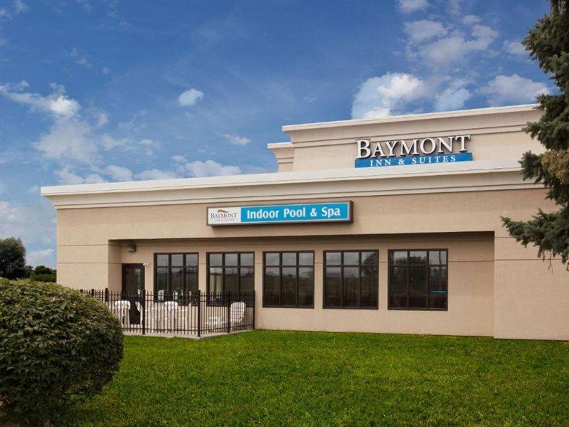 Baymont By Wyndham St. Joseph/Stevensville Bagian luar foto